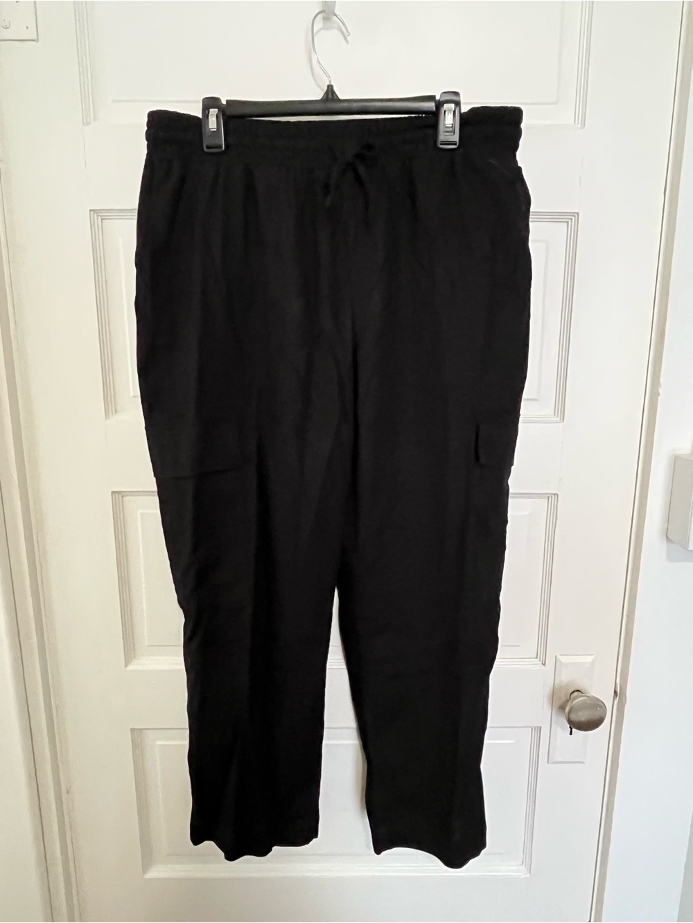Time and Tru Black Women's Elastic Waist Cargo Pants